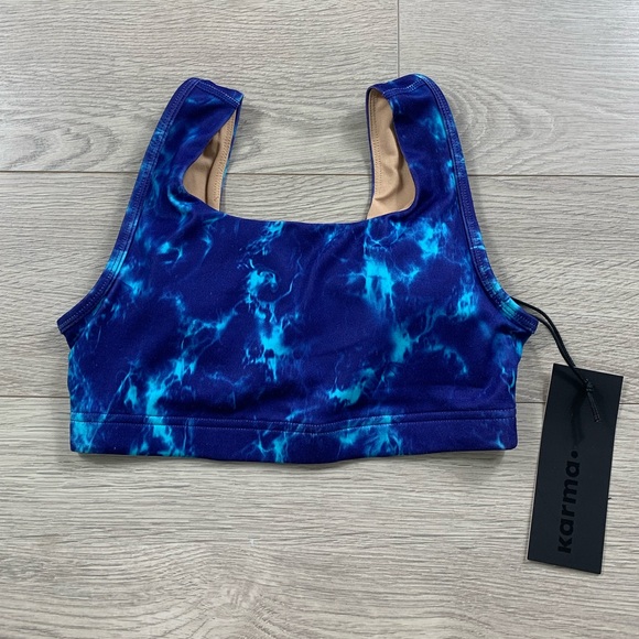 Karma Yoga Evelyn Printed Blue Sports Bra - Picture 2 of 8